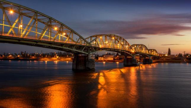 Apartman Zara Komarno Ngoại thất bức ảnh