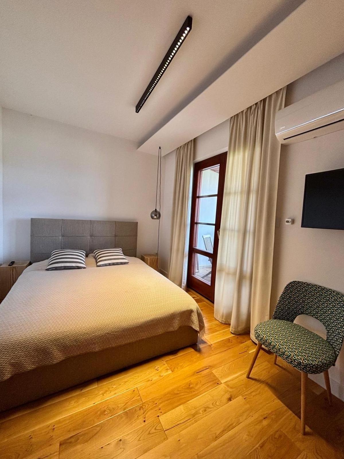 Apartman Zara Komarno Ngoại thất bức ảnh